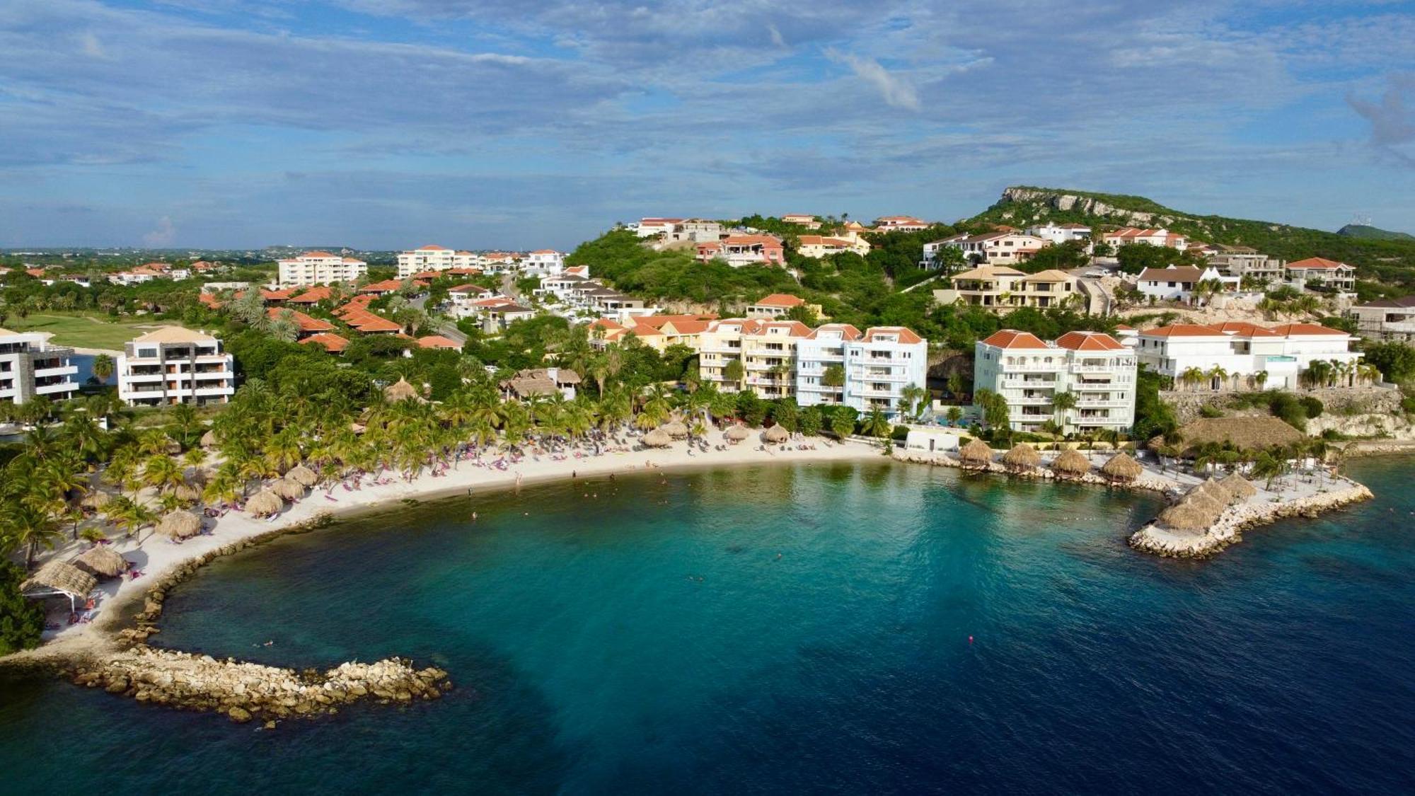 Blue Bay Beach Villas & Apartments Eksteriør billede