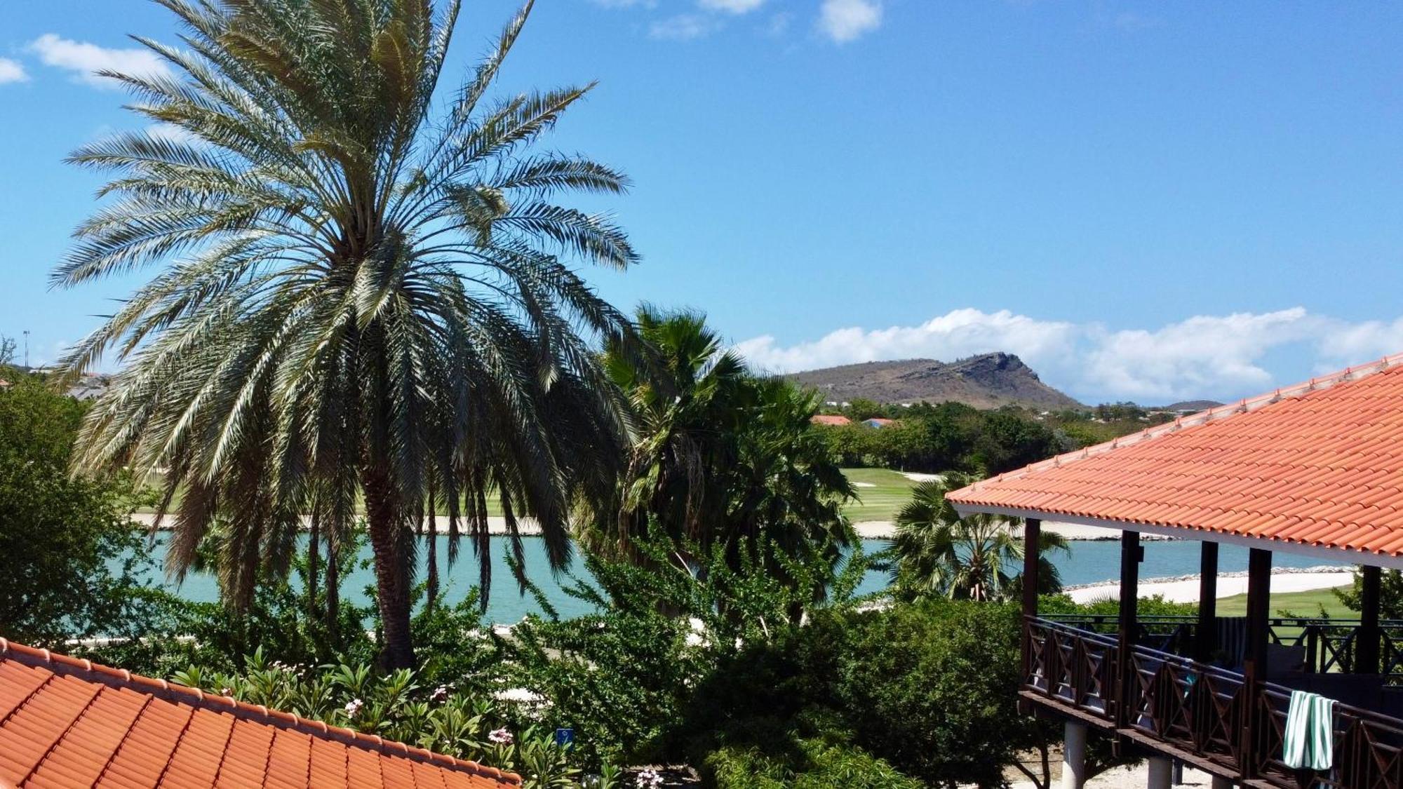 Blue Bay Beach Villas & Apartments Eksteriør billede