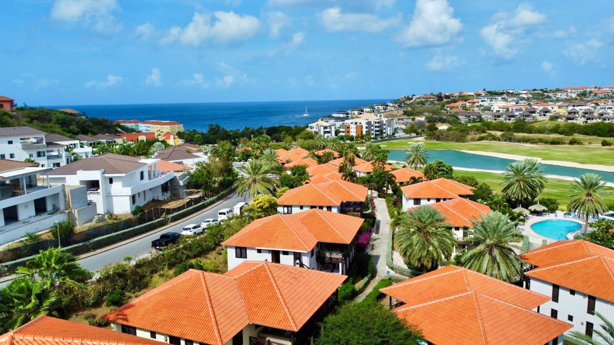 Blue Bay Beach Villas & Apartments Eksteriør billede